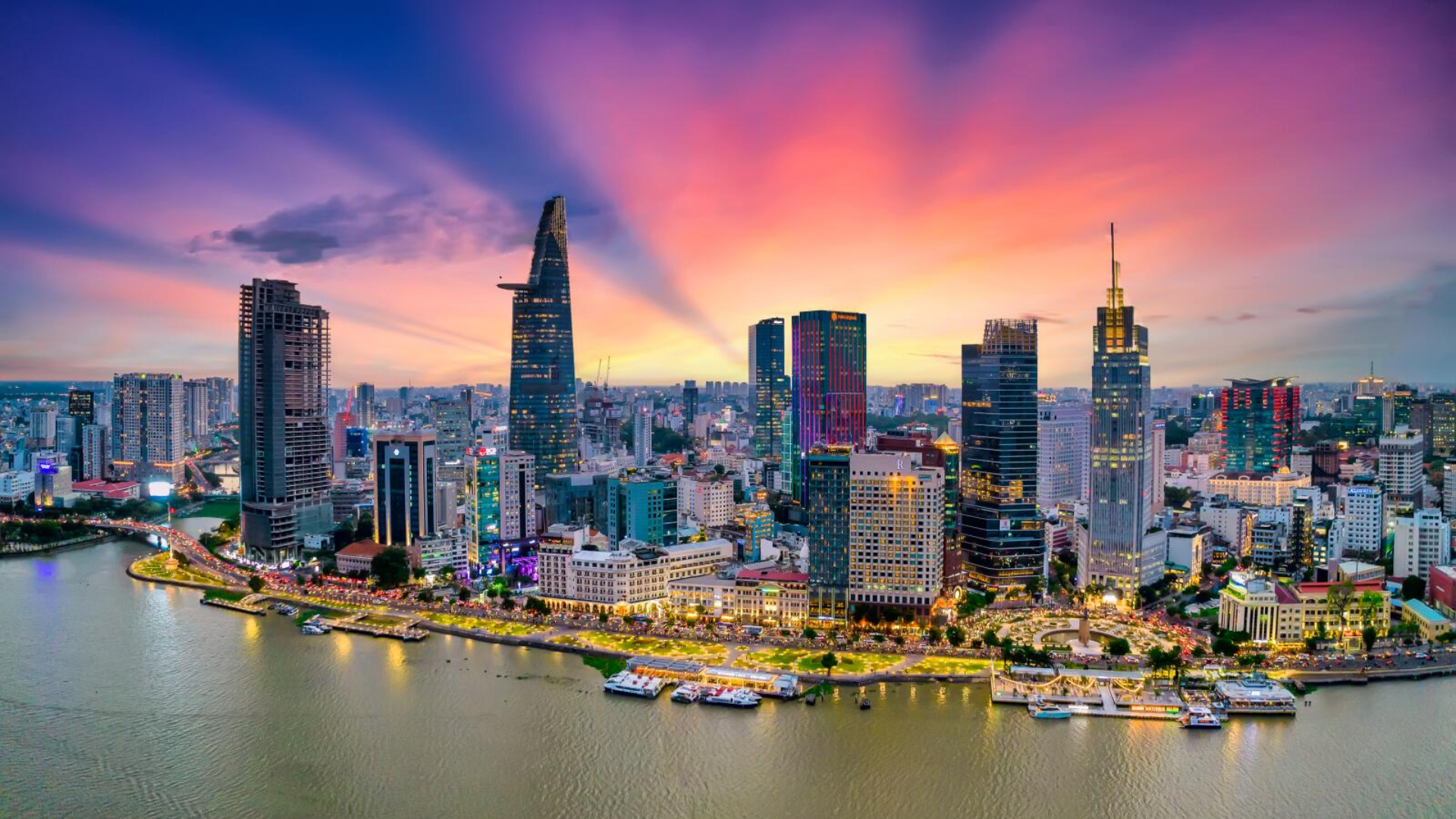 5D SIGNATURE YEAR END VIETNAM HANOI SAPA FANSIPAN
