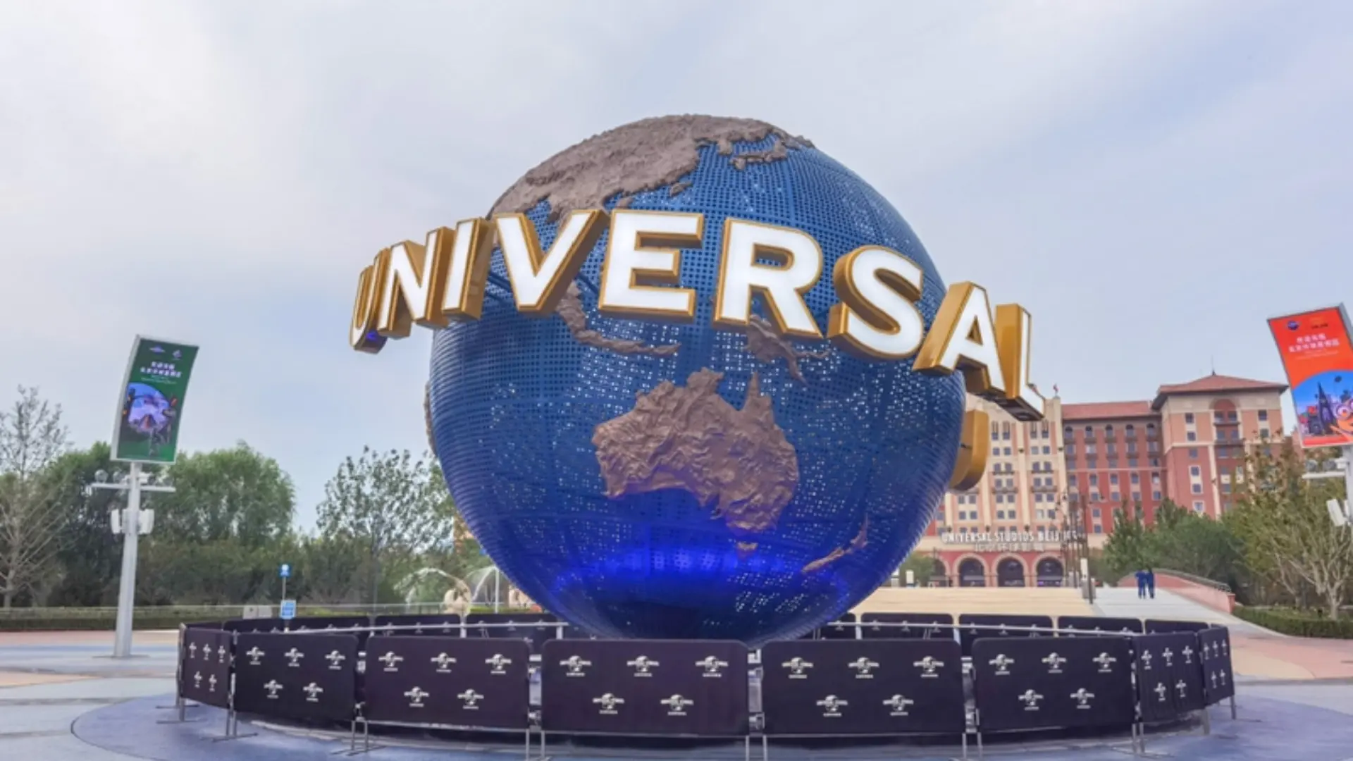 8D WINTER SCHOOL HOLIDAY BEIJING SHANGHAI WITH UNIVERSAL STUDIO
