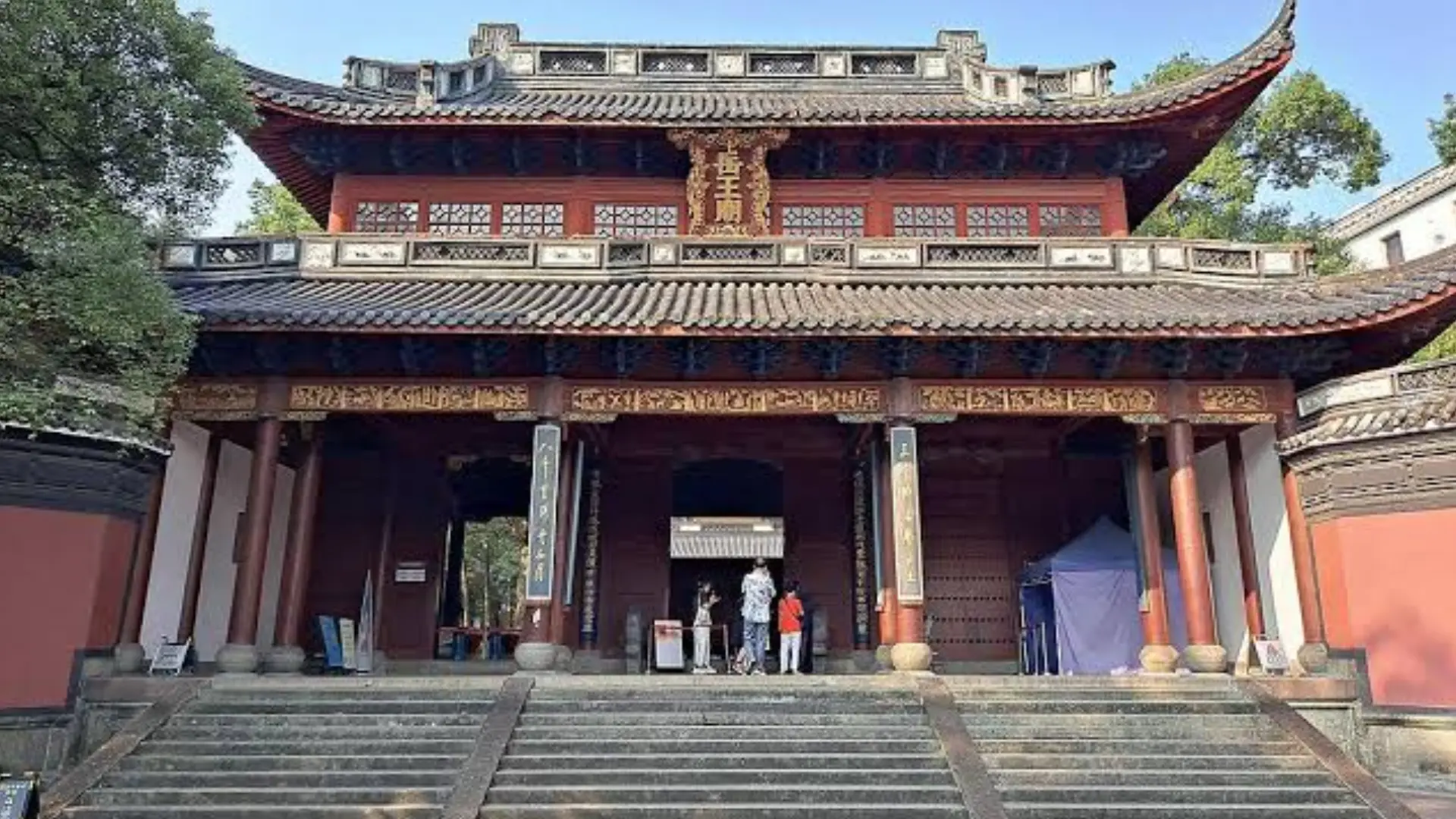 8D SPLENDID YEAR END CHINA BEIJING + SHANGHAI DISNEYLAND