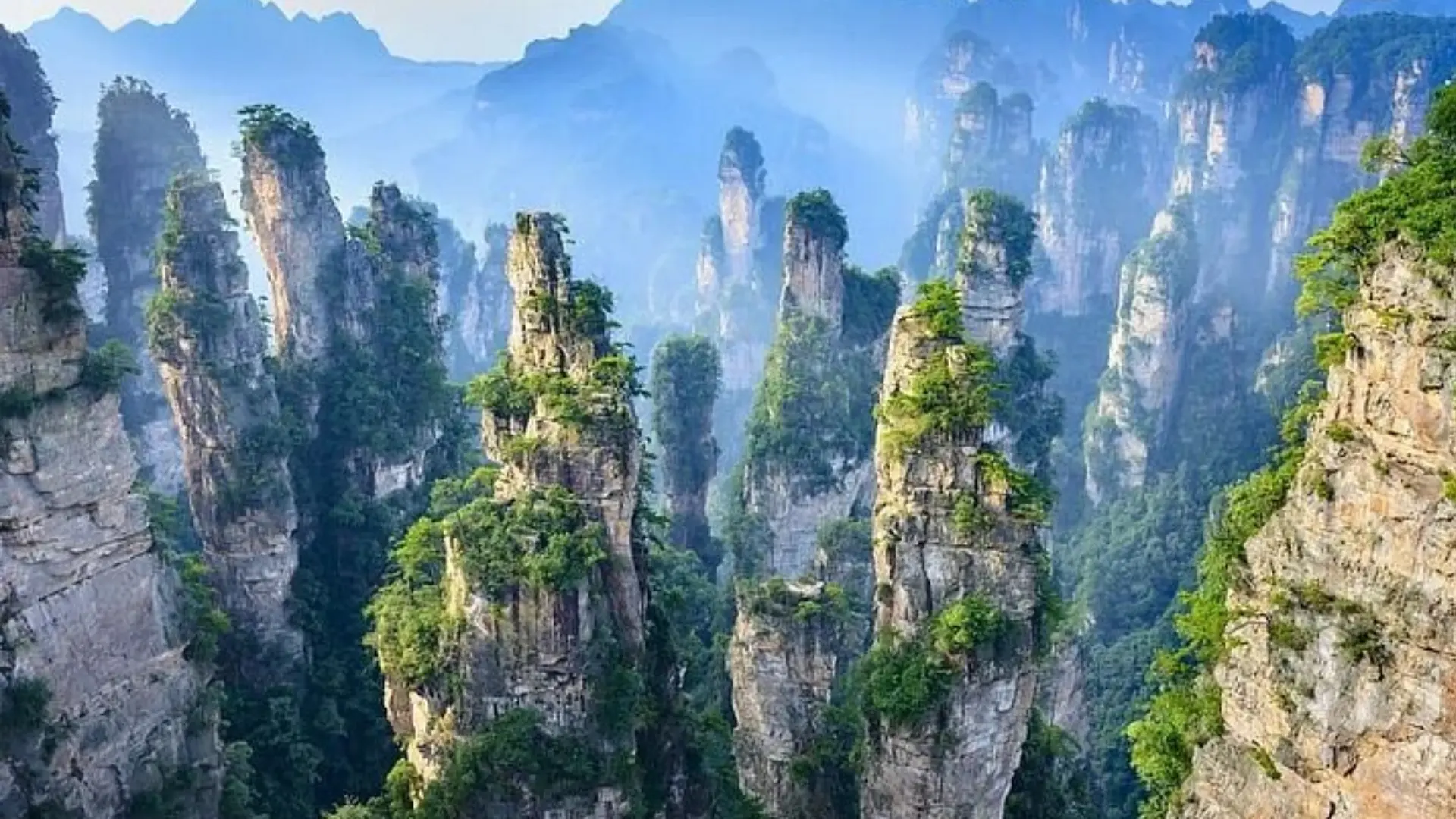 9D NEW YEAR MAJESTIC CHINA ZHANGJIAJIE CHONGQING GUANGZHOU
